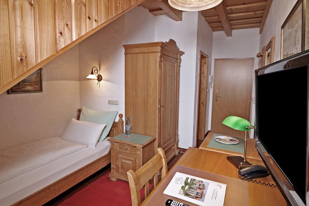 Hotel Klara Birnbaum Erlangen Exterior photo